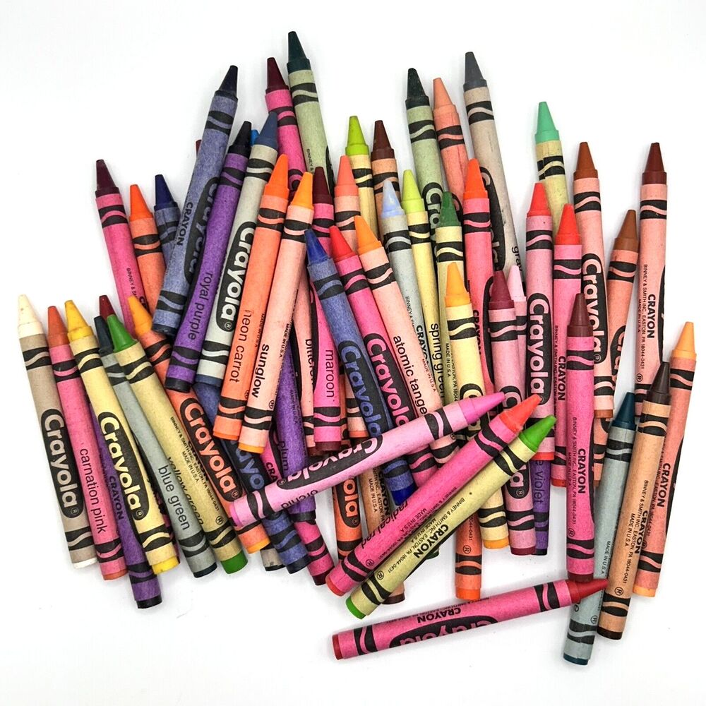 Crayola Crayons lot of 62 Vintage Colors 1992 Fun Names 90s Excellent Condition